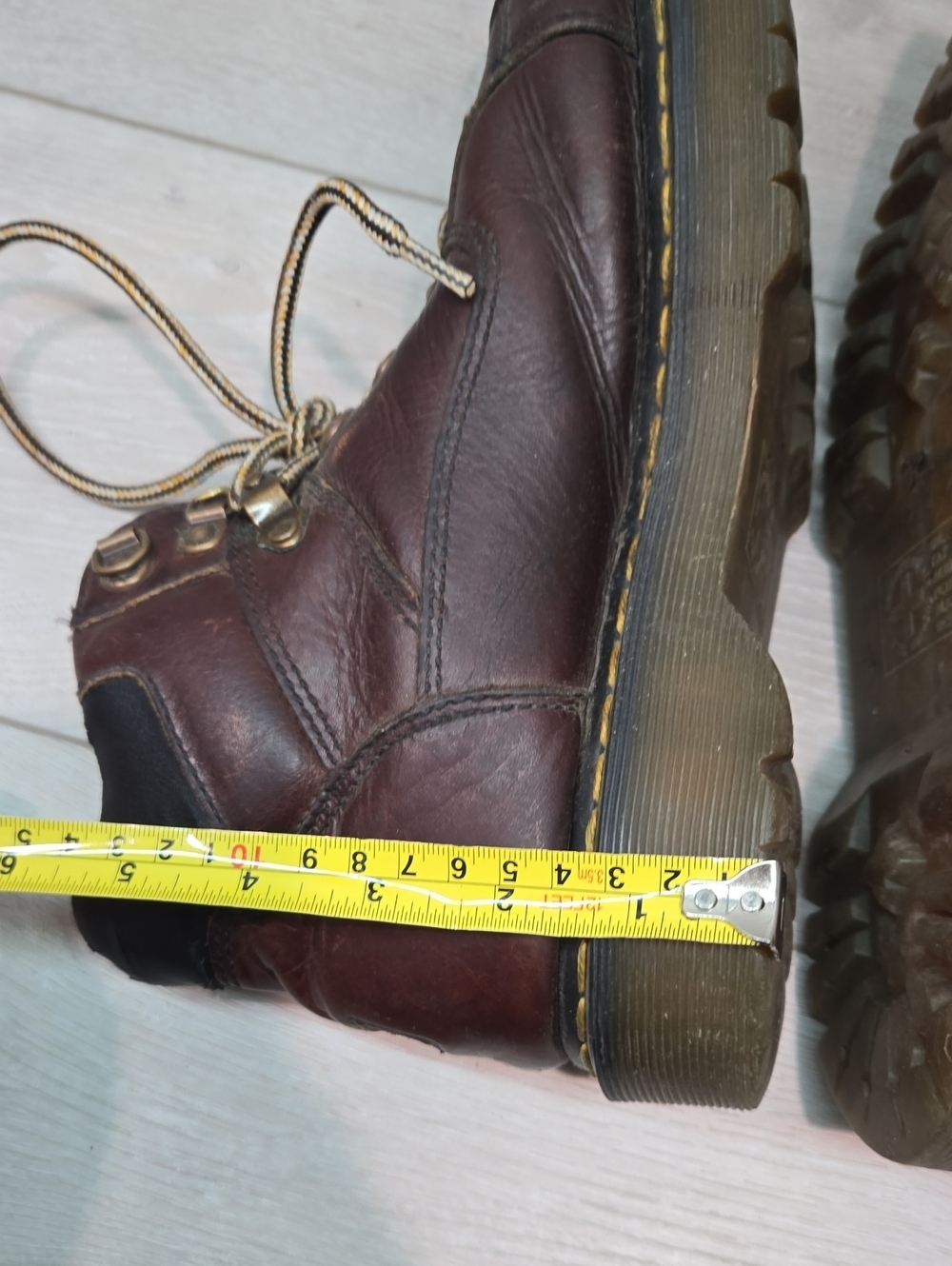 Vintage Dr. Martens Men's 9738 High Top Leather Lace-Up Boots Shoes Sneakers 9M - Picture 11 of 13